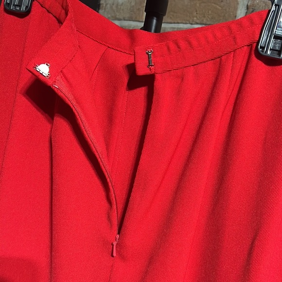 Vintage | size 8 | Red | Cynthia Howie | Pleated | A-line skirt - Picture 10 of 16